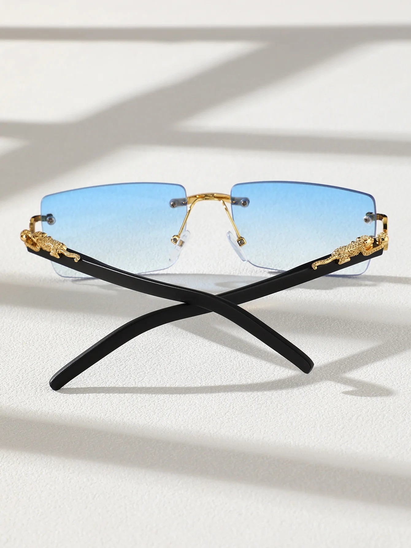 Fashionable Frameless Sunglasses