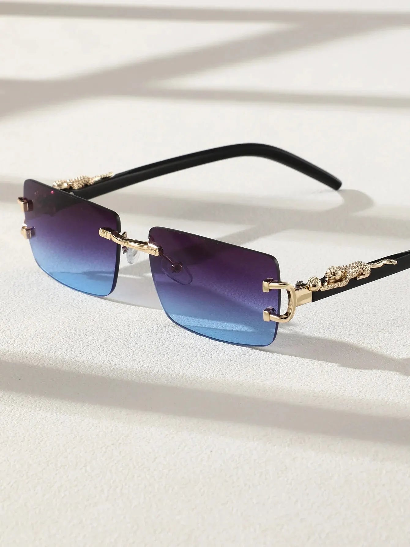 Fashionable Frameless Sunglasses