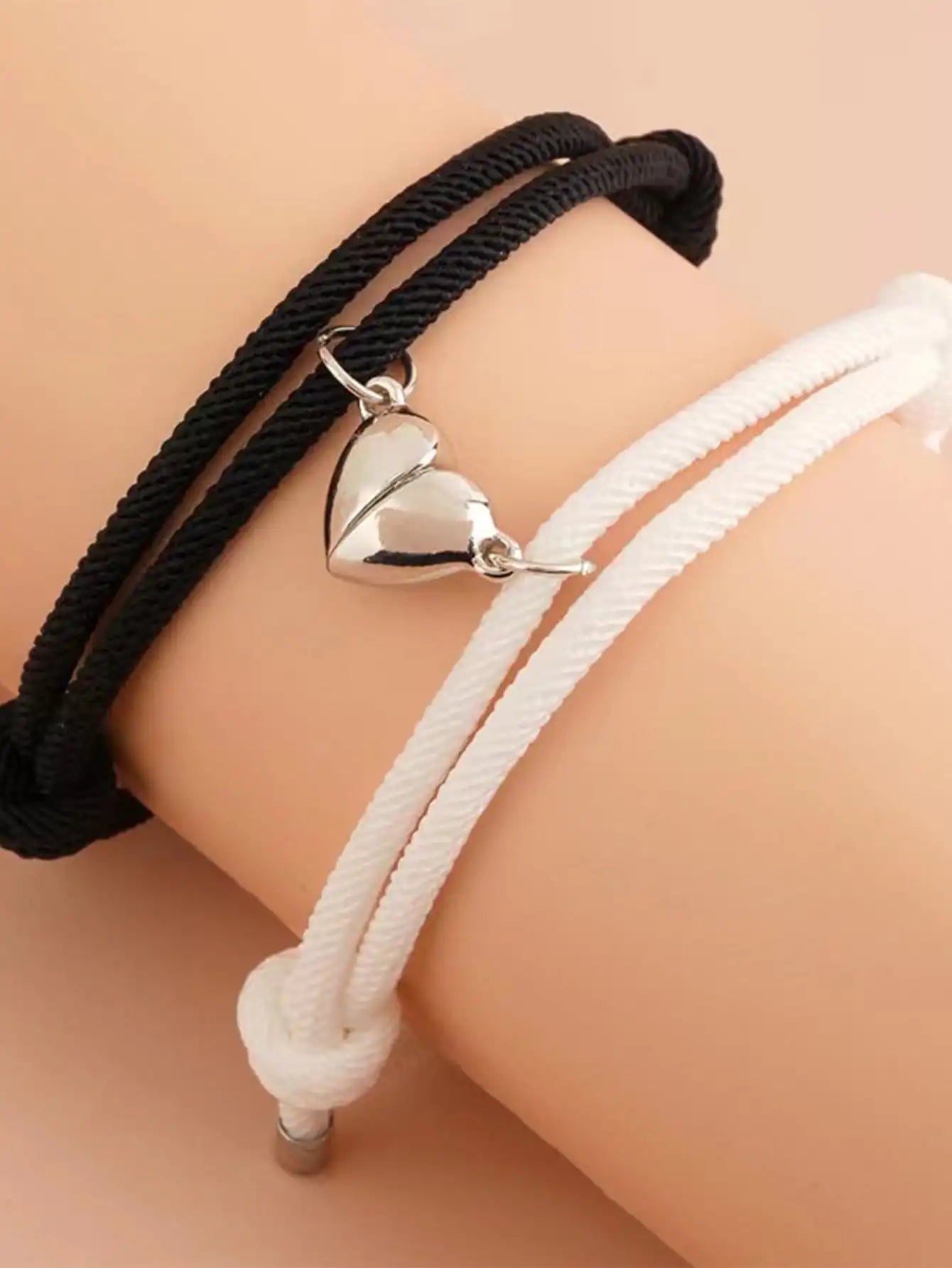 Hand Rope Love Magnetic