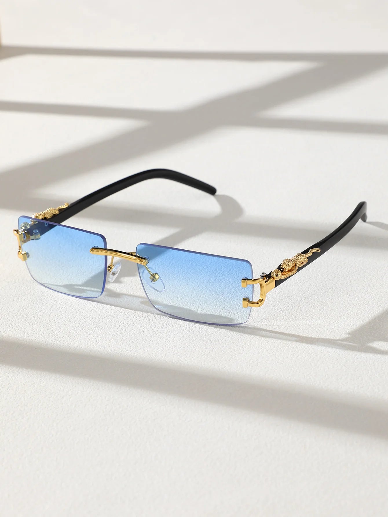Fashionable Frameless Sunglasses