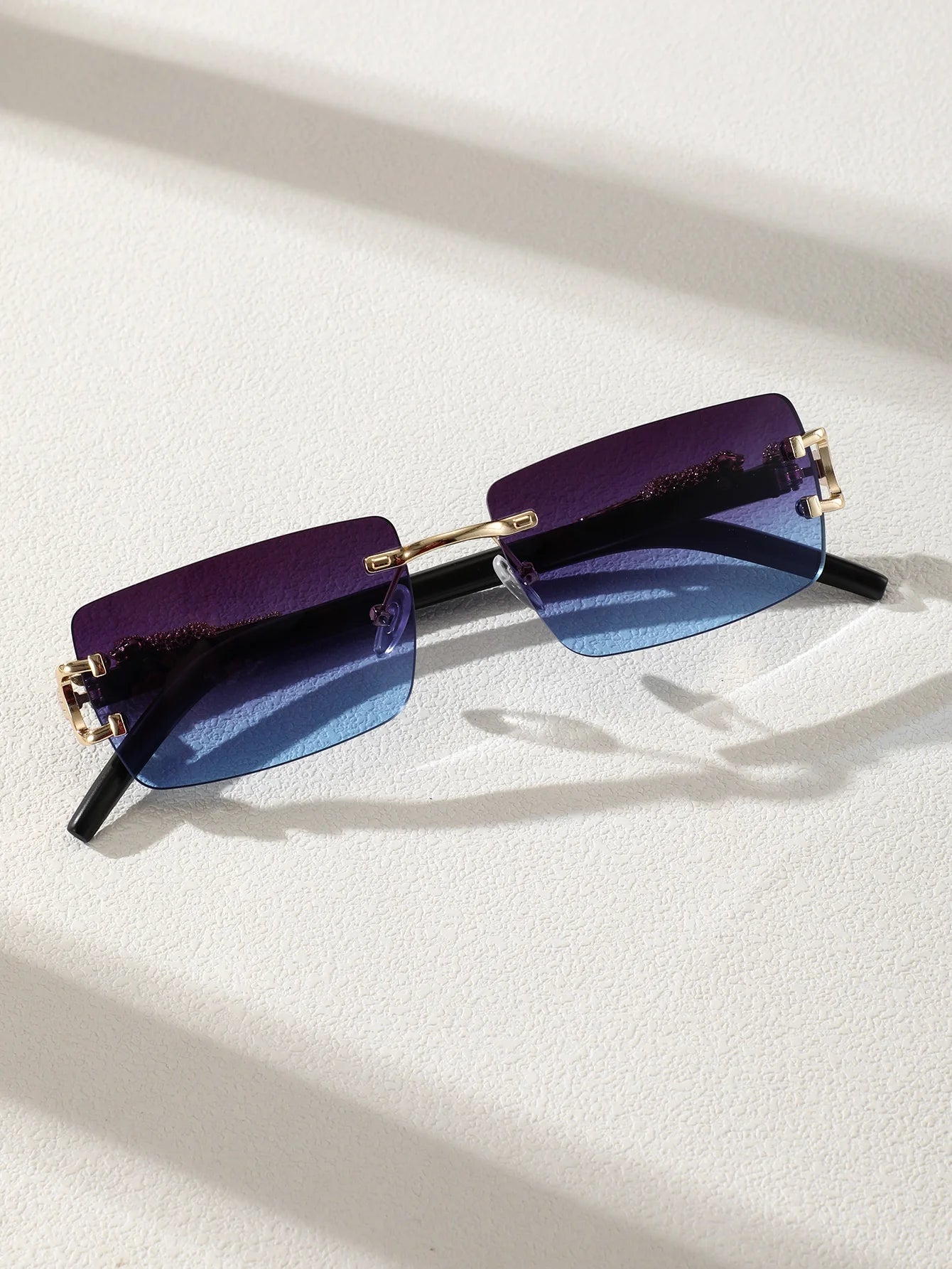 Fashionable Frameless Sunglasses
