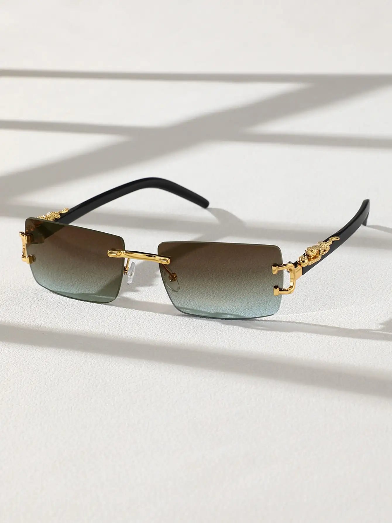 Fashionable Frameless Sunglasses