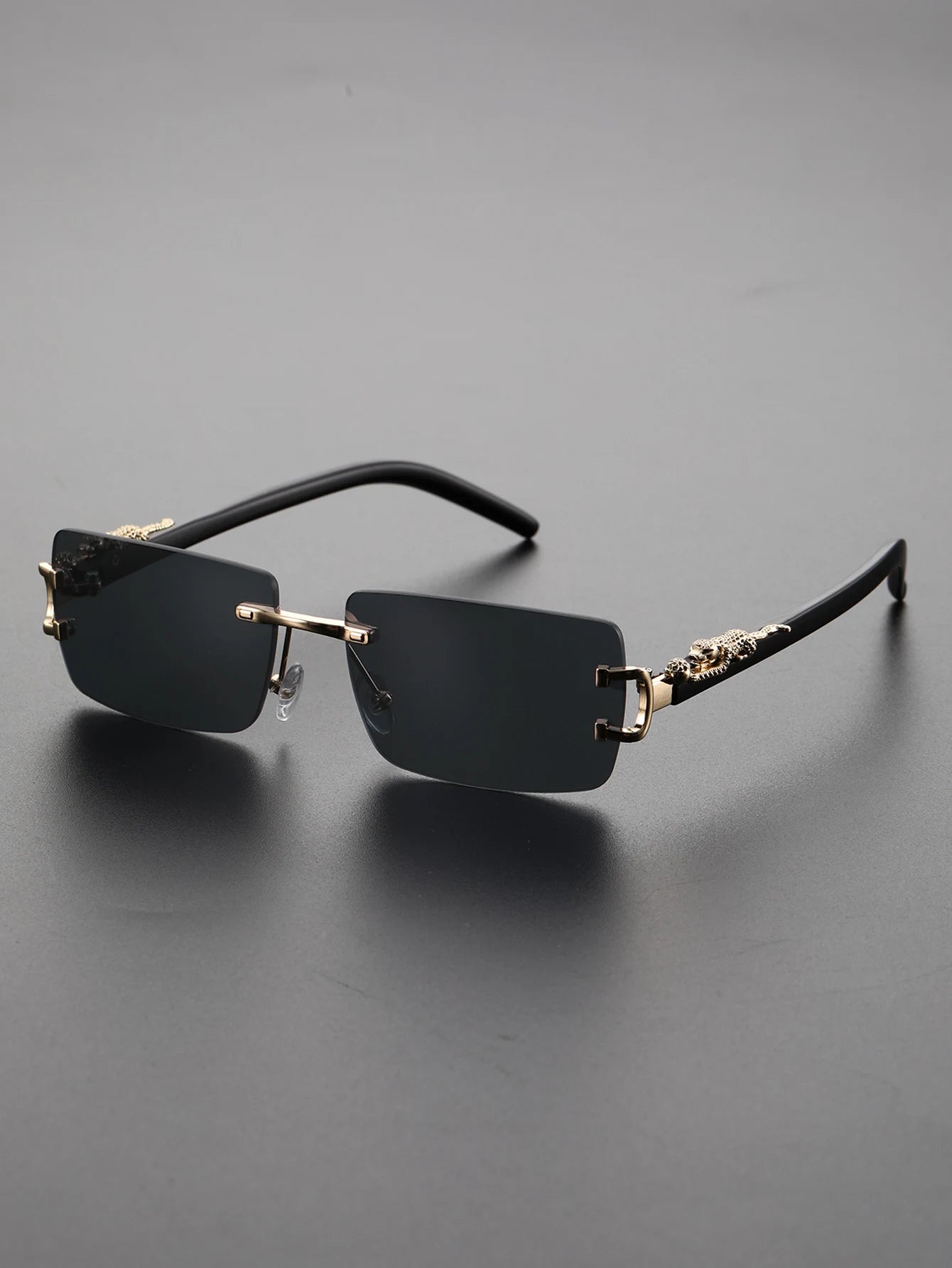 Fashionable Frameless Sunglasses