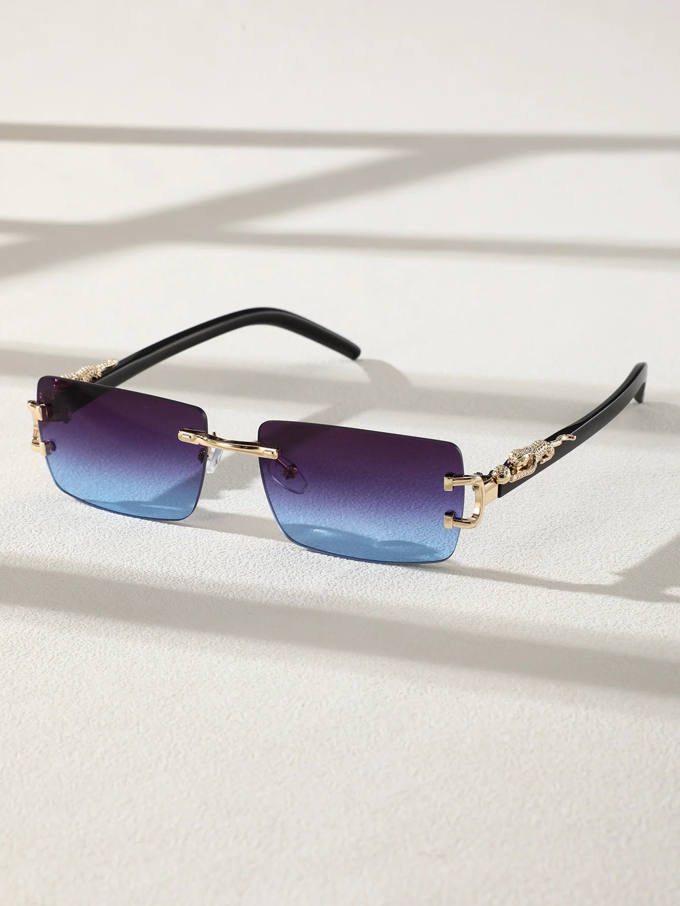 Fashionable Frameless Sunglasses